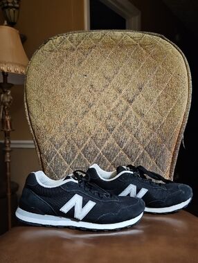 New Balance 515 Black Gray White Suede Lace Up Sneakers Running Shoes